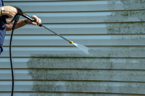 Best Parking Lot and Garage Cleaning  in Benbrook, TX